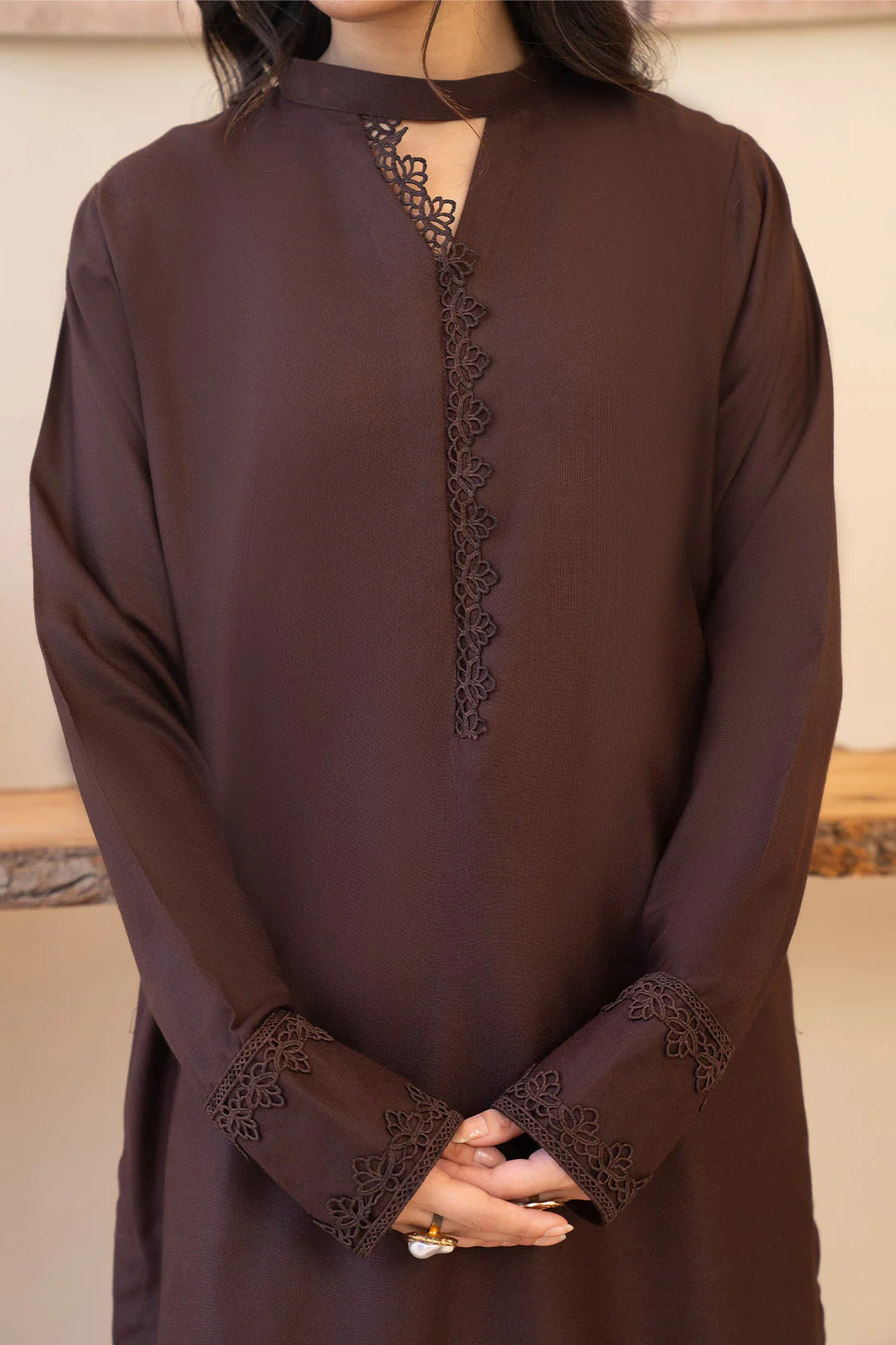 Aabik 2 Piece - Image 6
