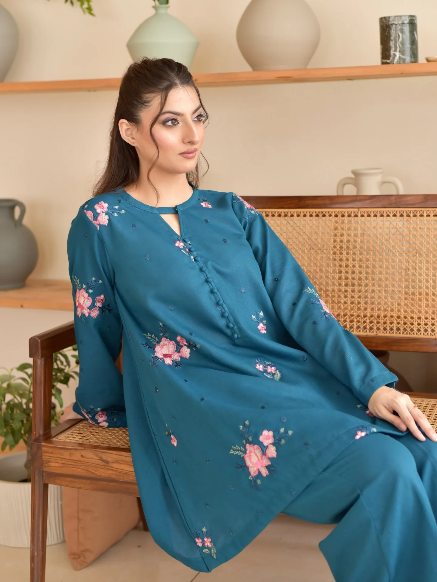 CHARM 2 PIECE - Image 4