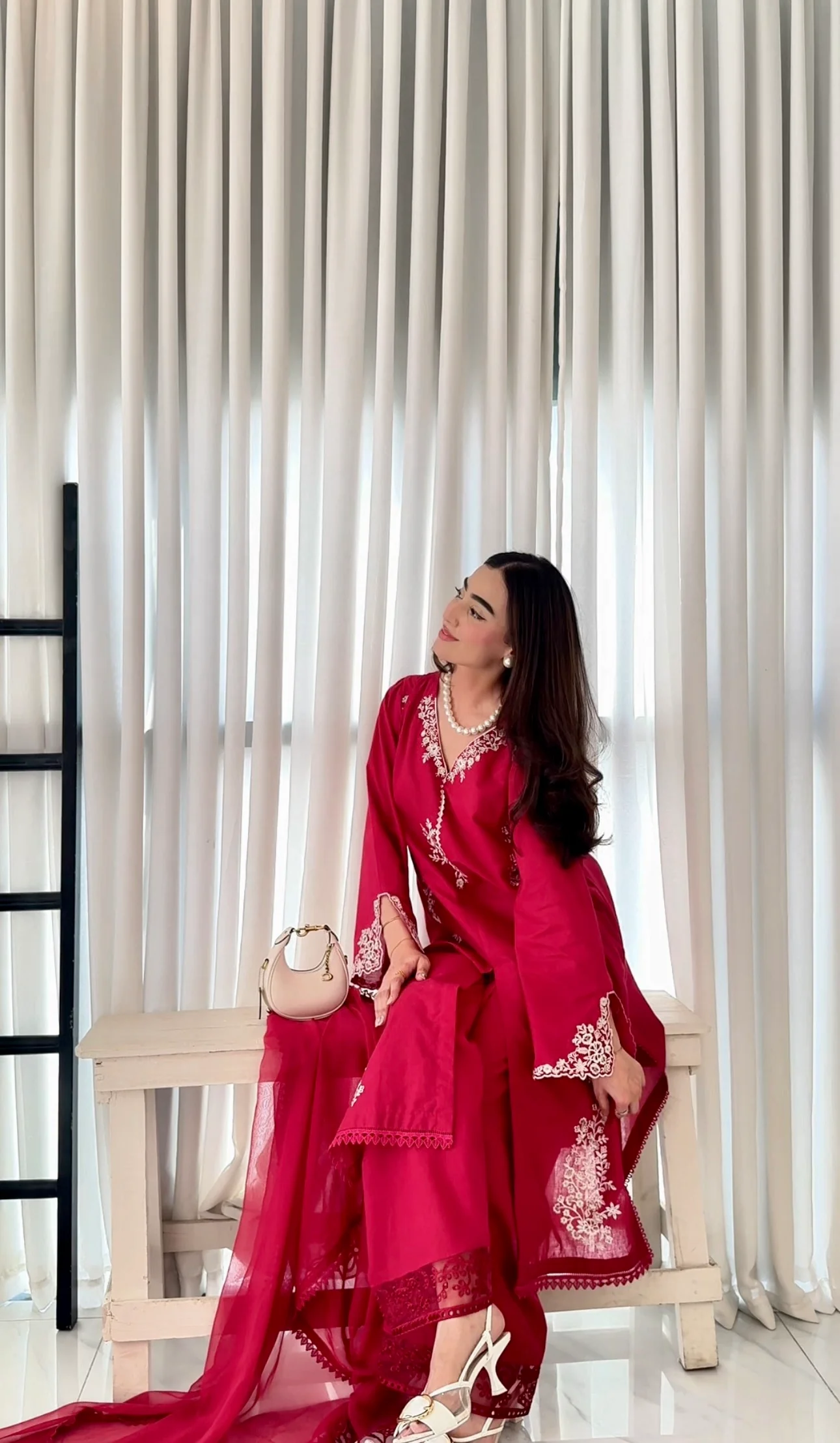 Gulabi 2 Piece - Image 5