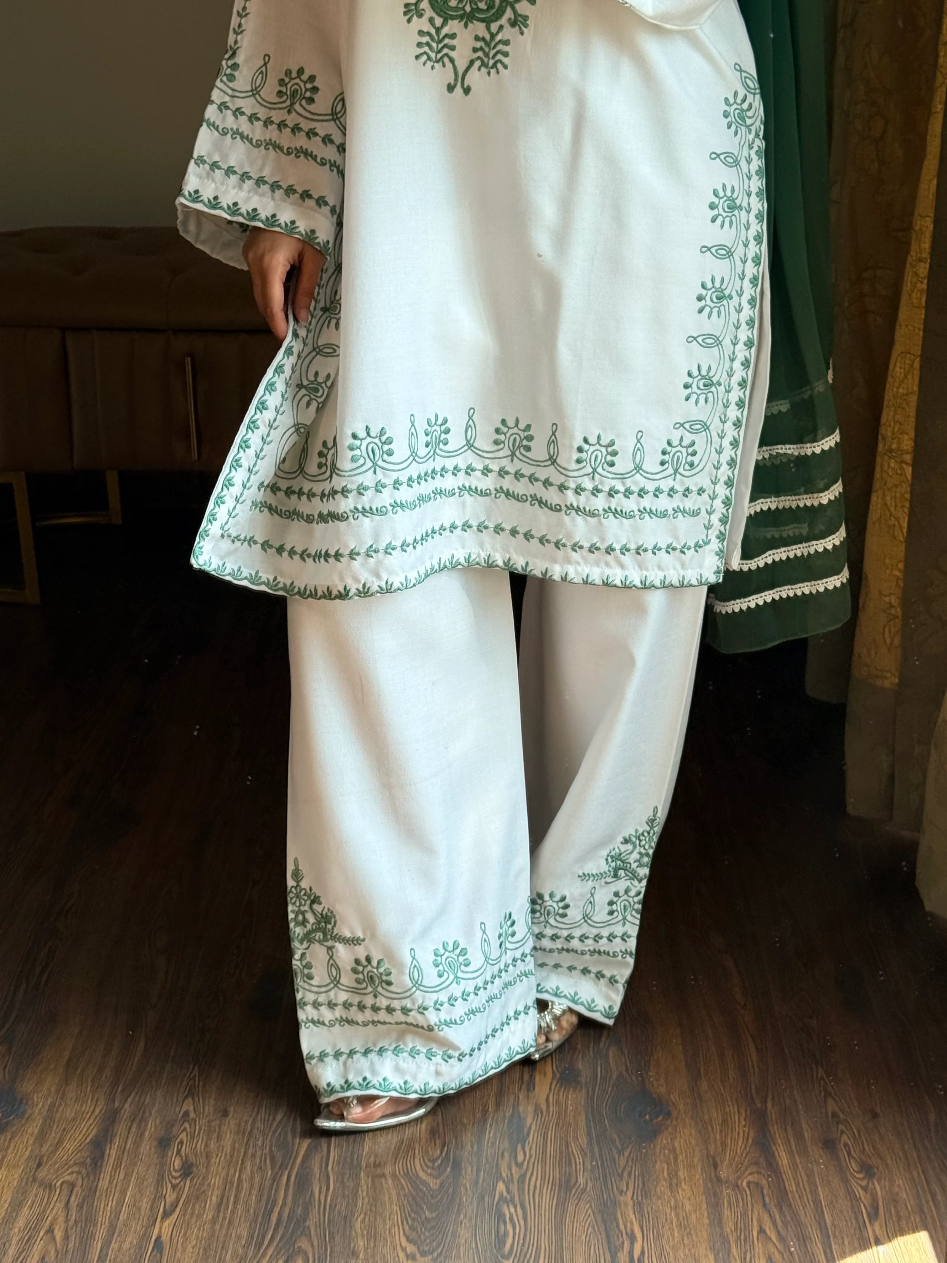 Haya 3 Piece - Image 4