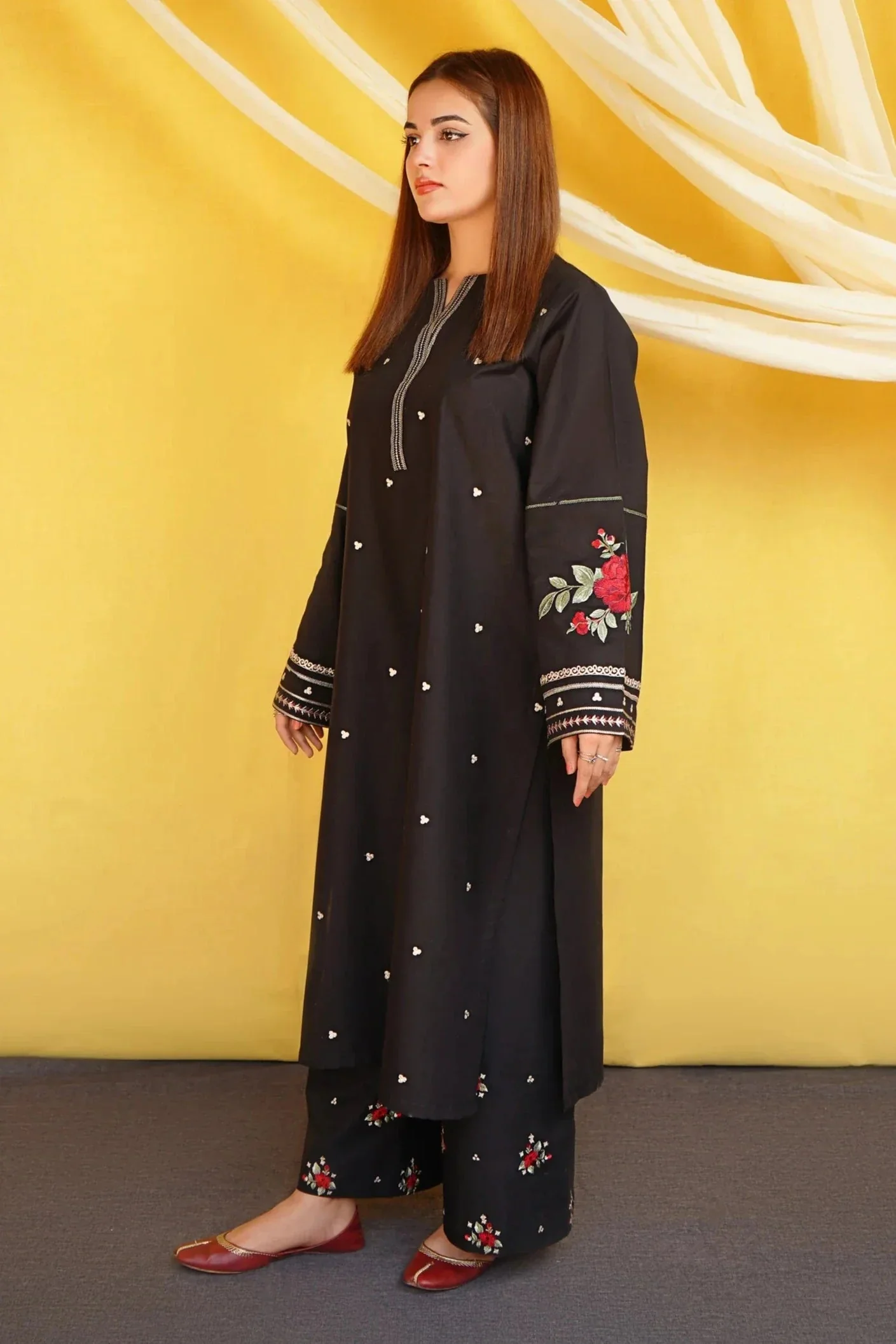 Hazel 2 Piece - Image 2