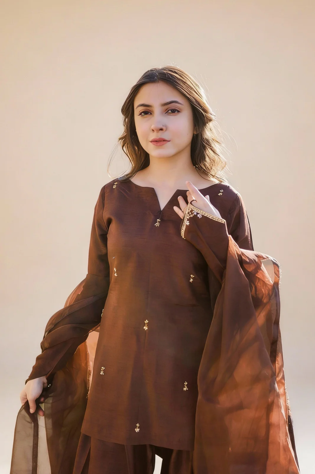 Hemali 3 Piece - Image 3