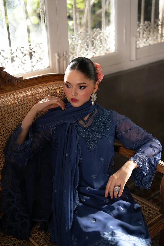 Kaira 3 Piece - Image 7