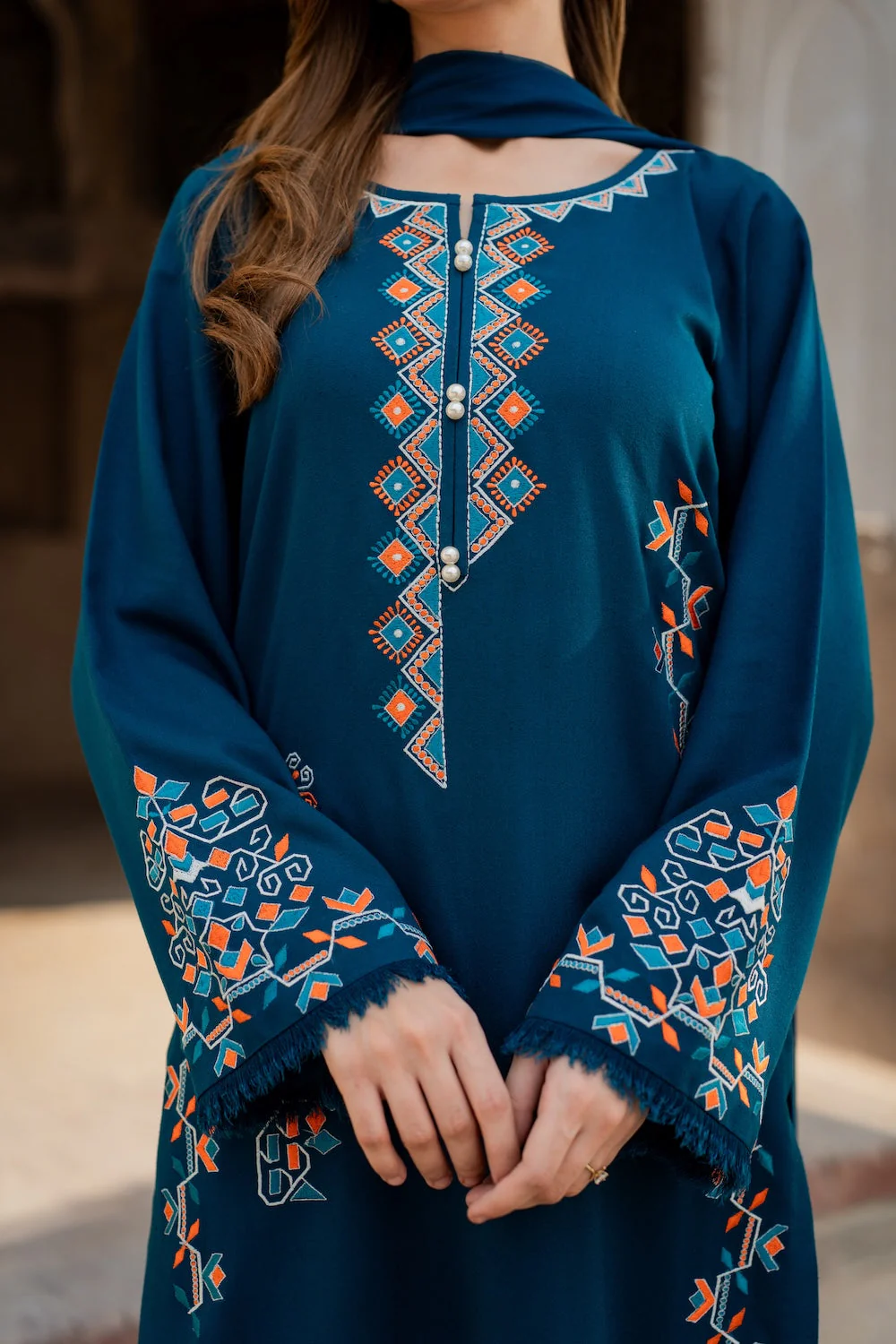 Lamya 2 Piece - Image 2