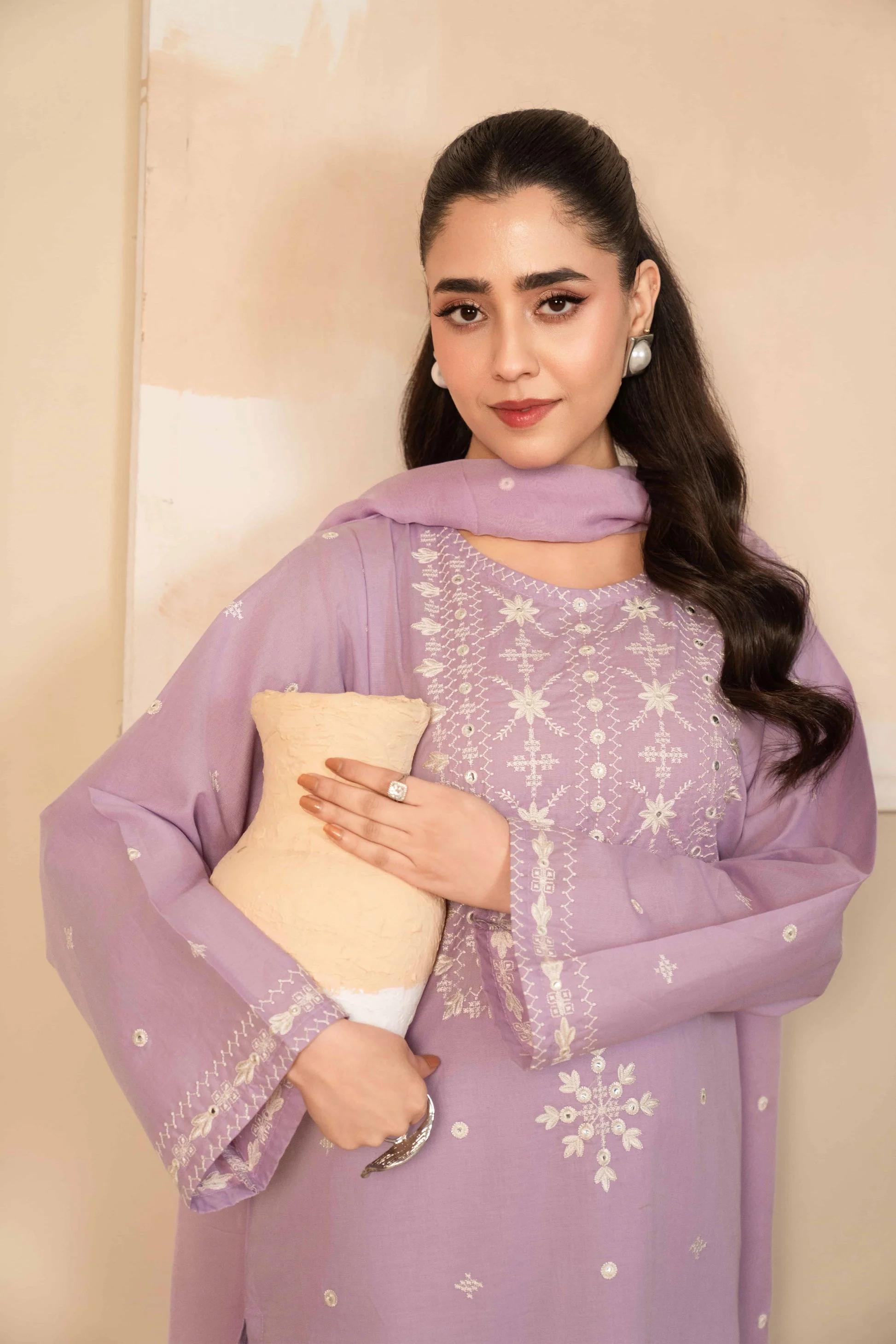 Lavanya 3 Piece - Image 5