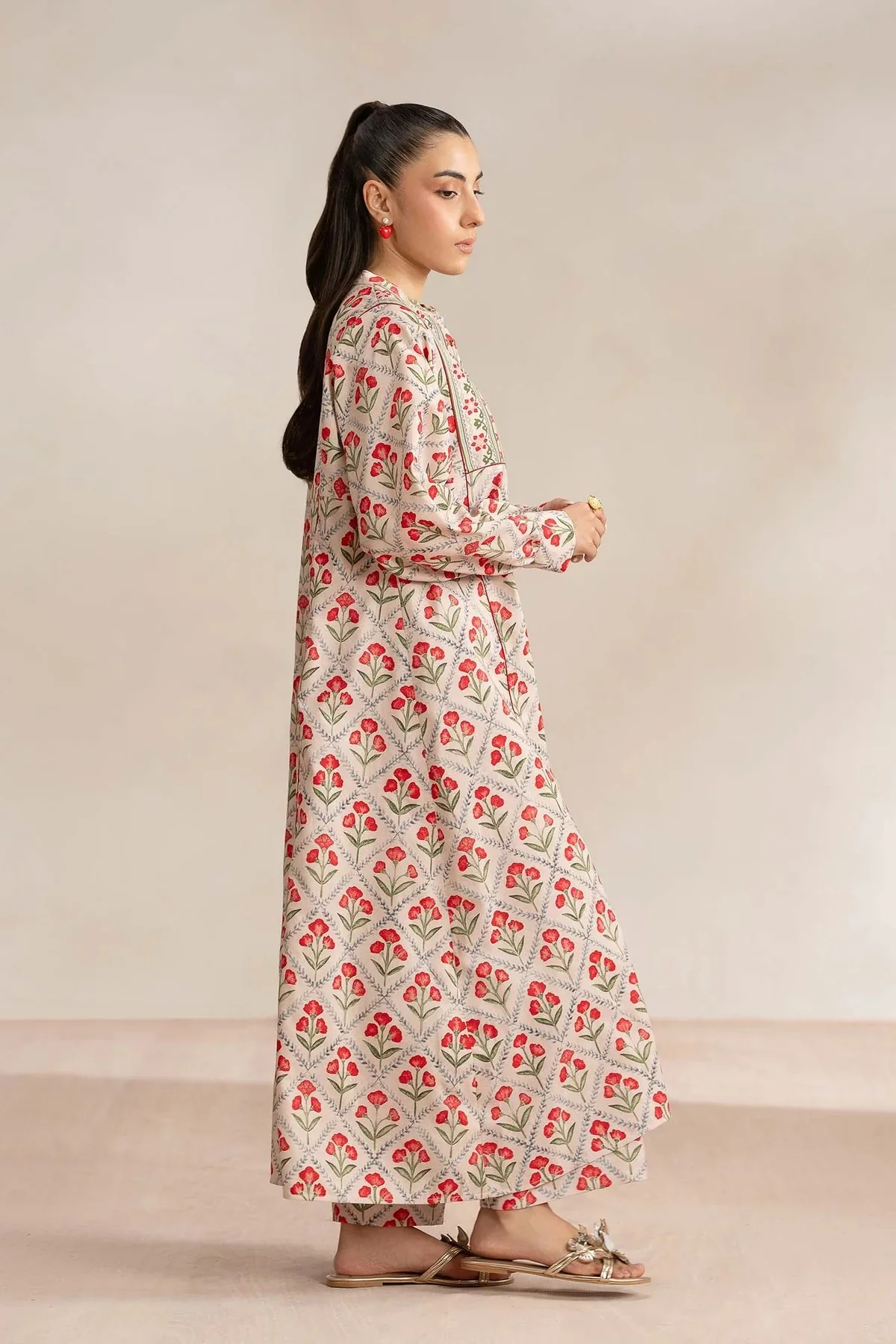 Lumi 2 Piece - Image 3