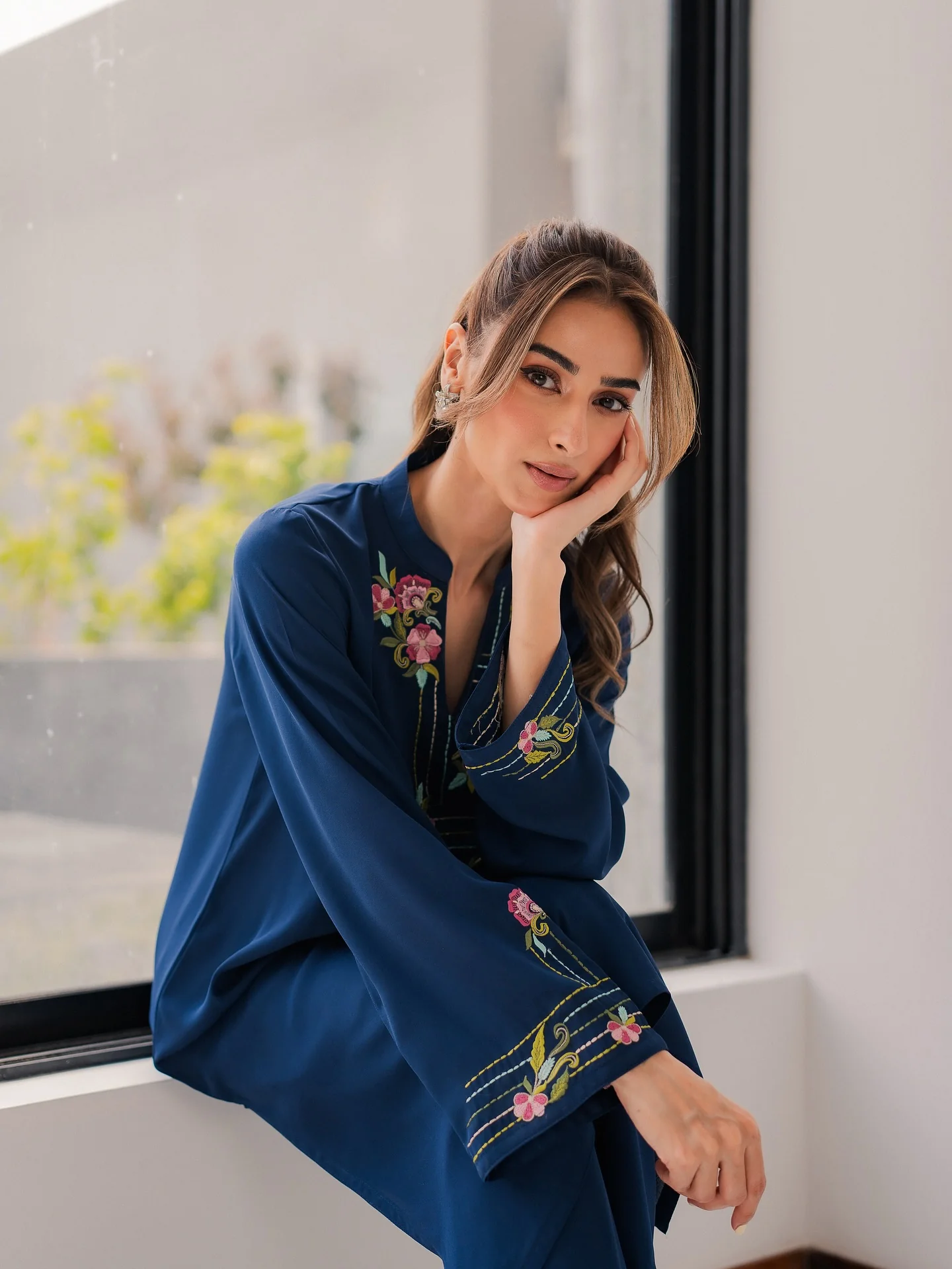 Safira 2 Piece - Image 3