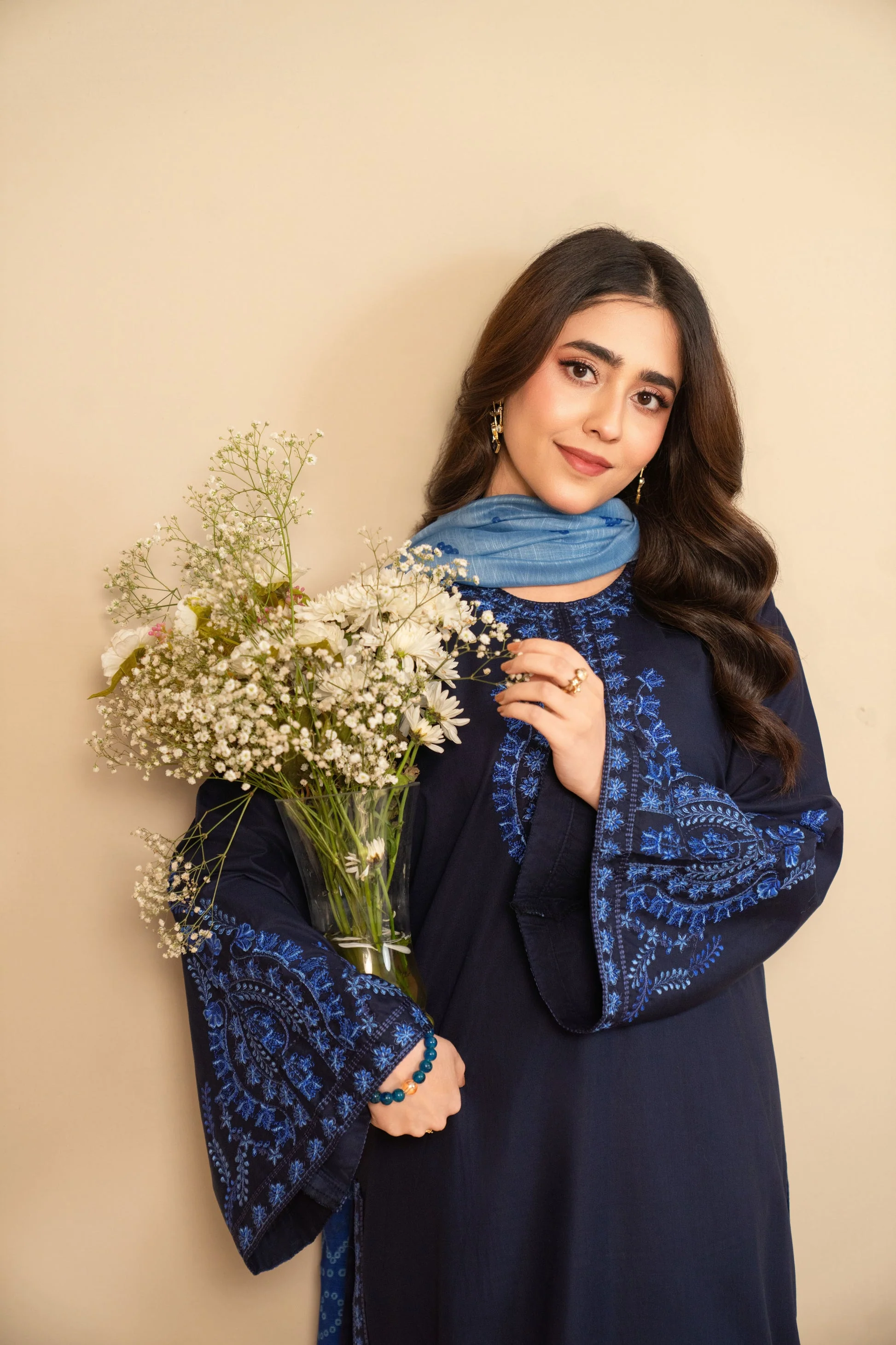 Malika 3 Piece - Image 4