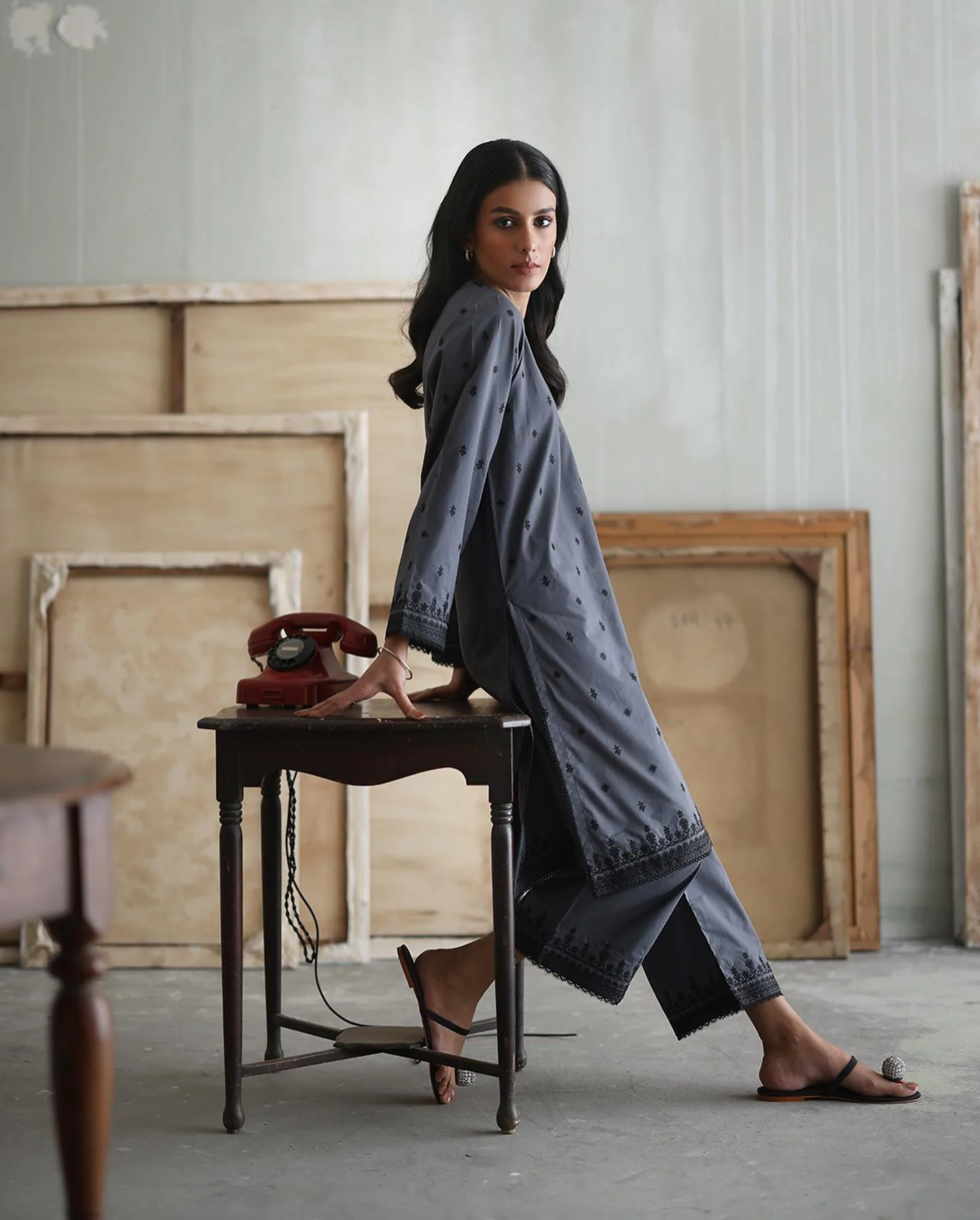 Moonlit Grey 2PC - Image 2