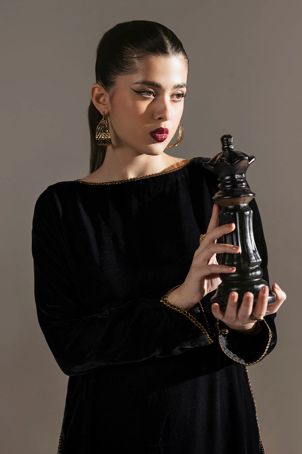 Black Velvet 2 Piece (Extra 26% OFF) - Image 2
