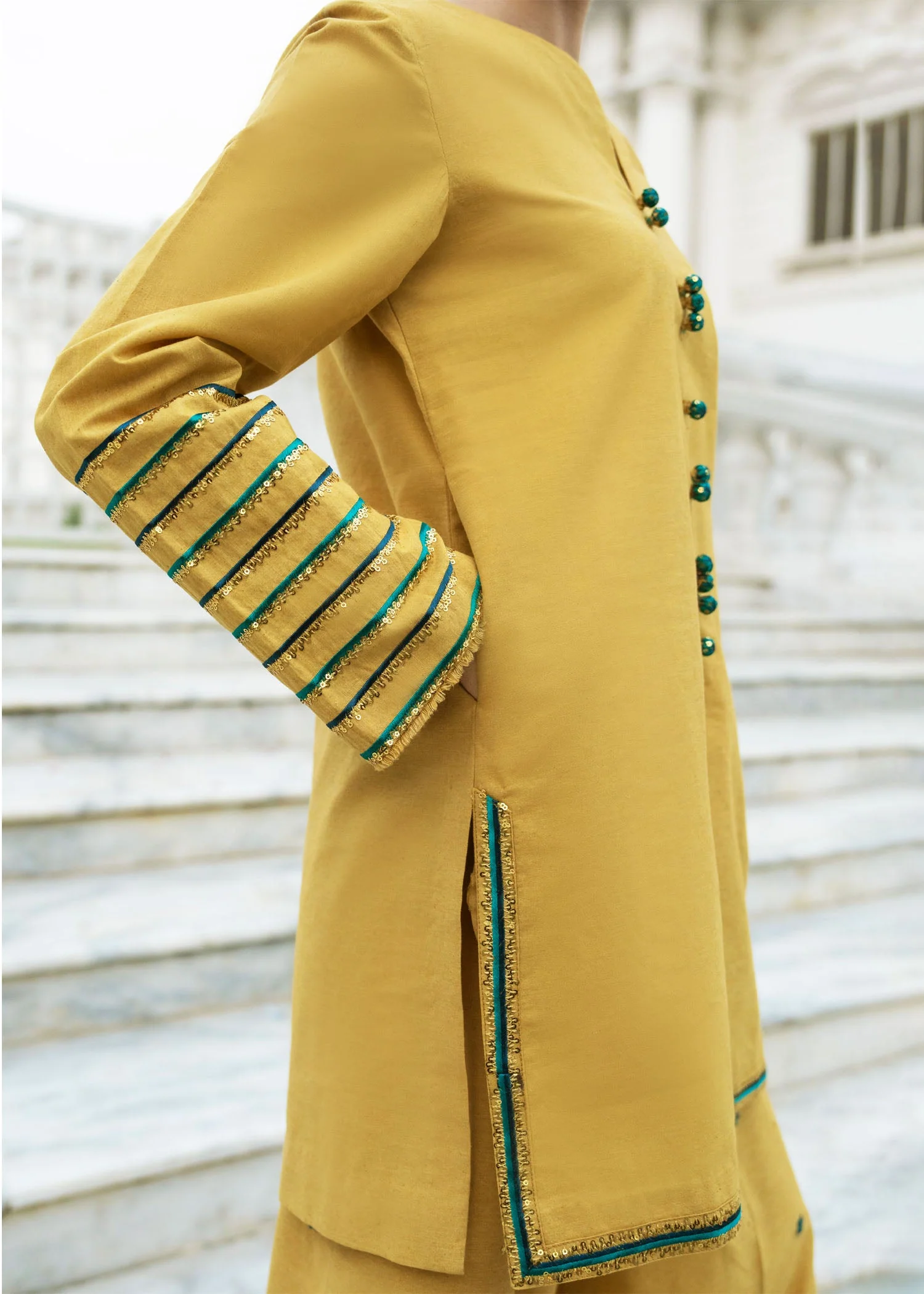 Aroosa 2 Piece - Image 3
