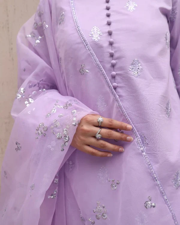 Noor-e-lilac 3 Piece - Image 3