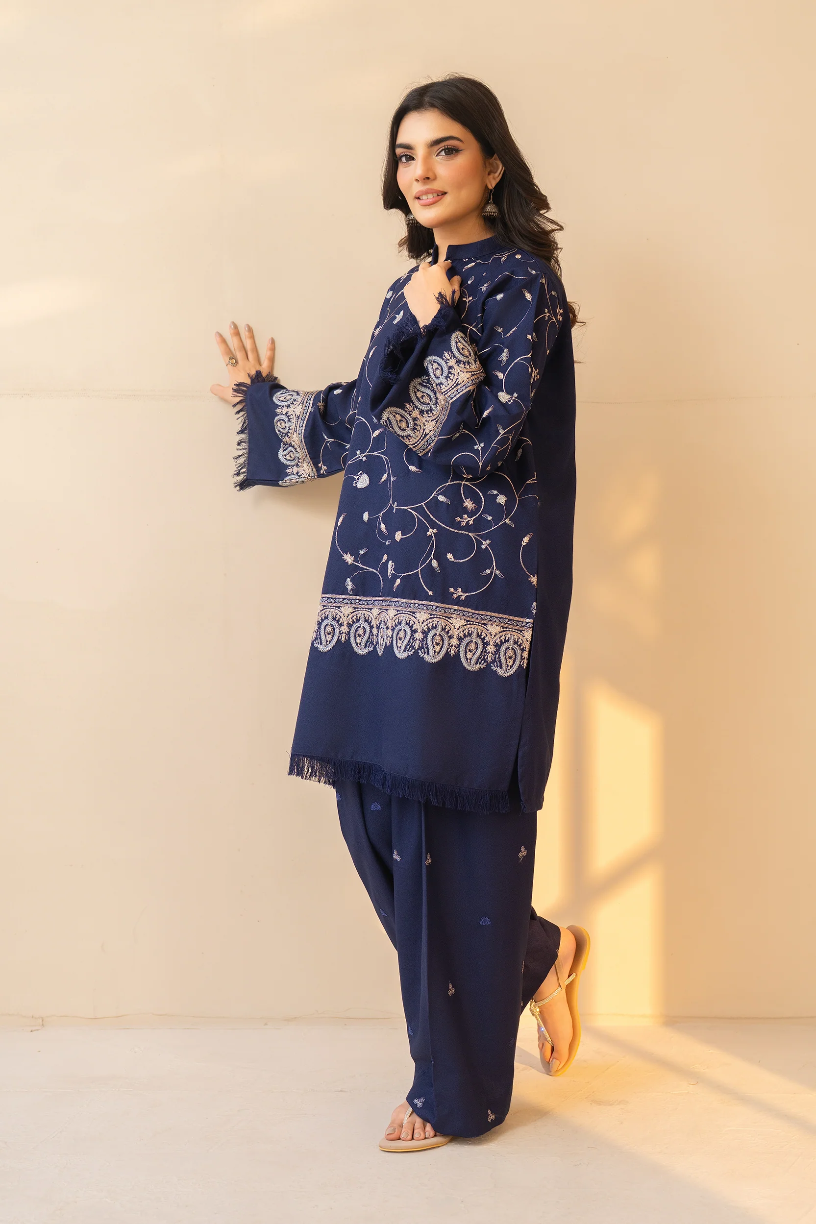 Sitara 2 Piece - Image 4