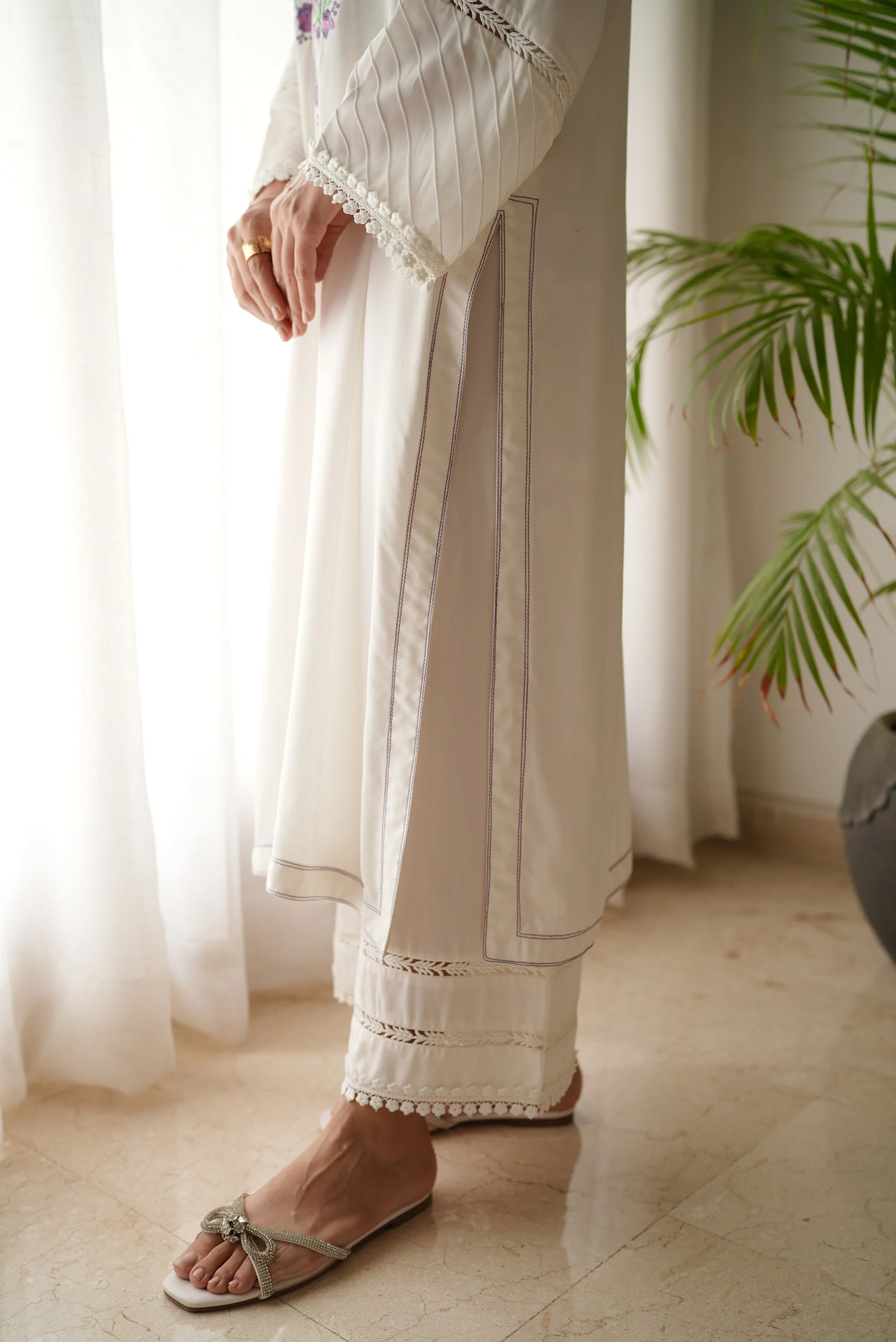 Urfi 2 Piece - Image 5