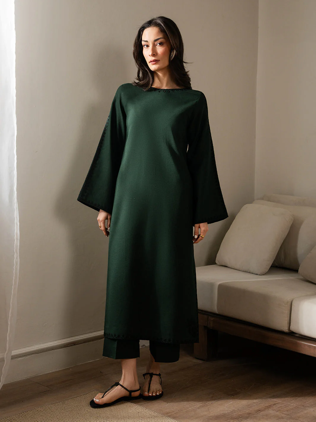 Zari 2 Piece - Image 2